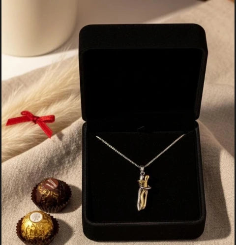 Collar "Abrazo Eterno" – Plata S925 y Oro 18K (Edición Especial Parejas)